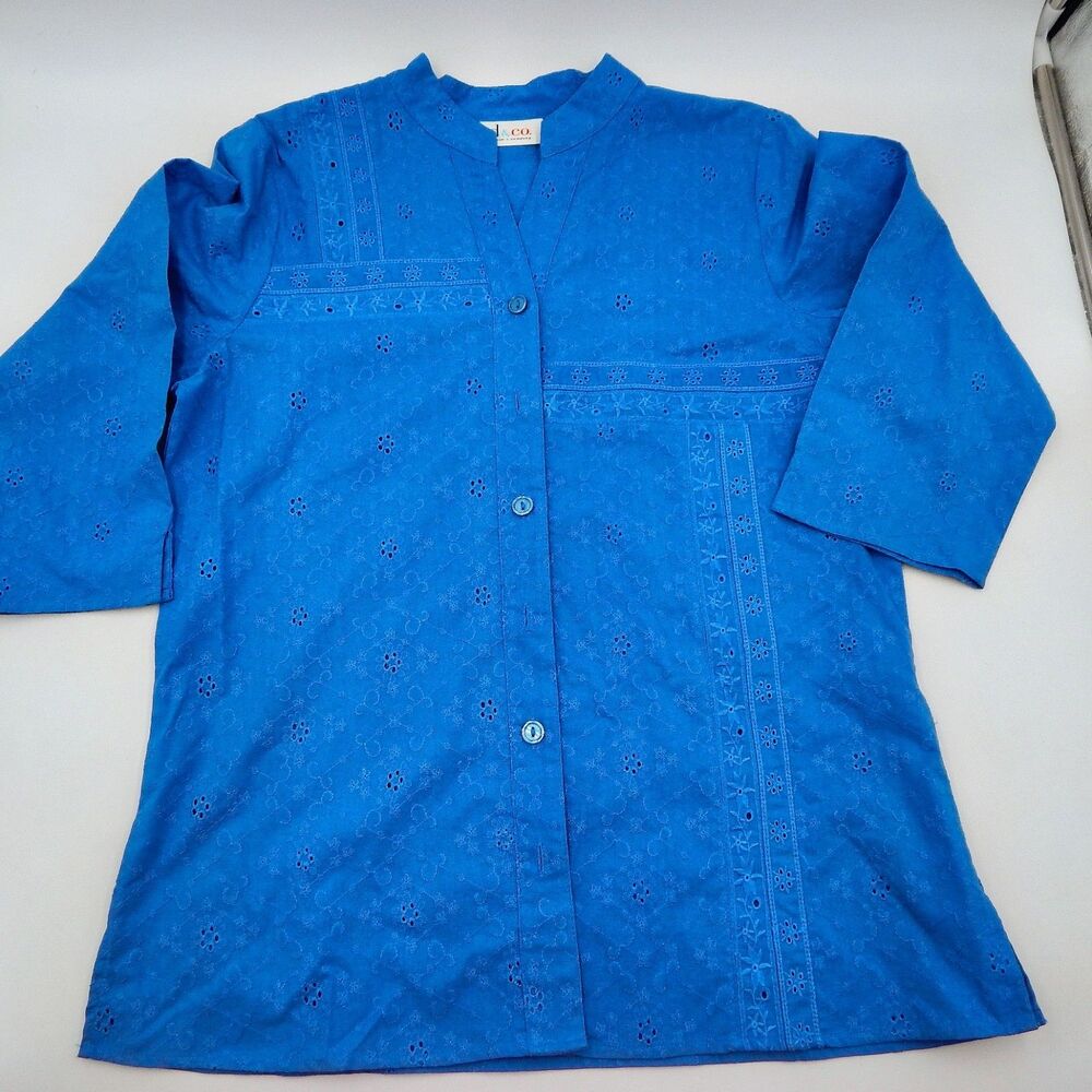 Denim & Co Cotton Eyelet Blue Button-Down Top Tunic Sz M Embroidered 3/4 Sleeve